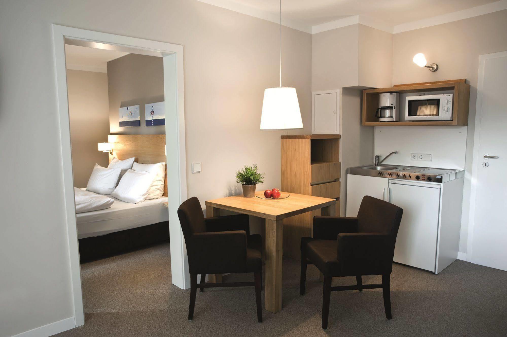 Hotel Wetterstein Мюнхен Экстерьер фото