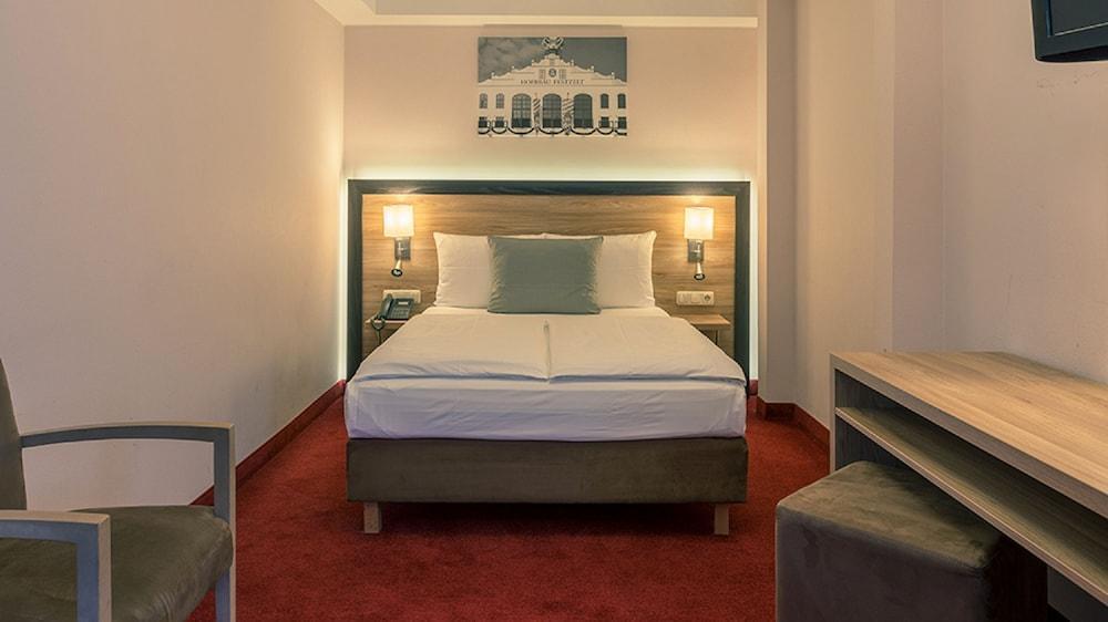 Hotel Wetterstein Мюнхен Экстерьер фото